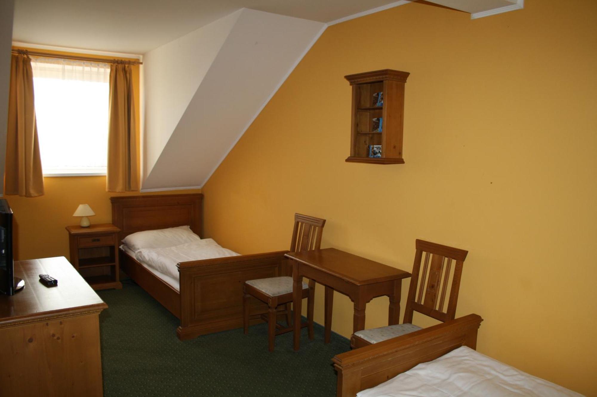 Hotel Boucek Mochov Eksteriør billede